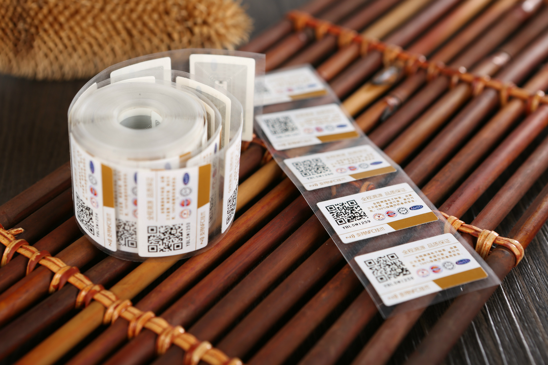 抗金属RFID标签_抗金属标签_高频抗金属标签